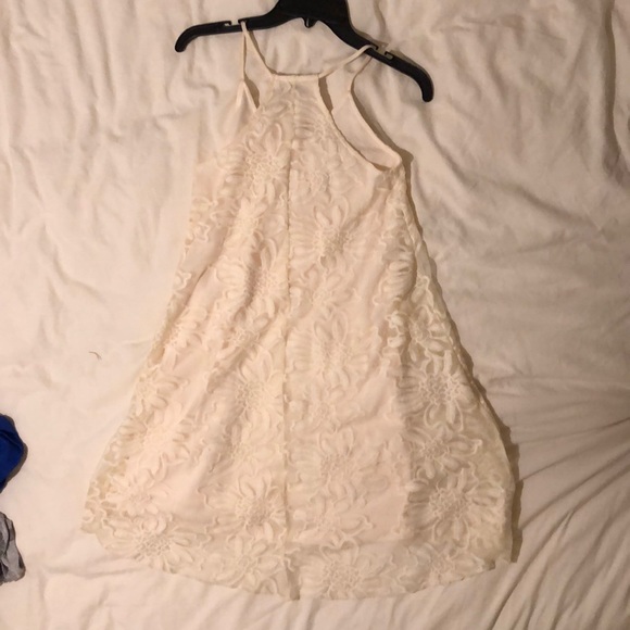 Dress - Picture 4 of 4